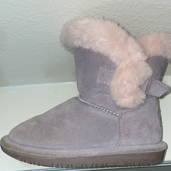❄️GUC BEARPAW LAVENDER AND PINK BAILY BOOT❄️ - Picture 5 of 9